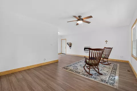 Living - 9016 Marlfield Rd, Gloucester, VA 23061 photo 1 of 2