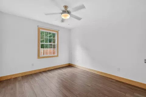 Bedroom - 9016 Marlfield Rd, Gloucester, VA 23061 photo 2 of 5