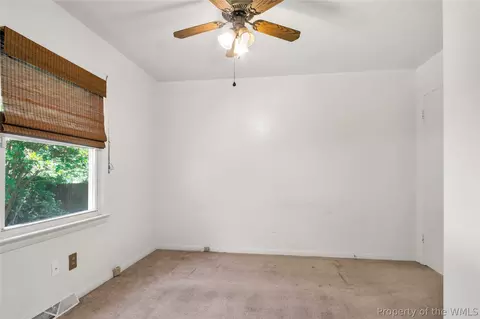 Bedroom - 5104 Hazelwood, Hampton, VA 23605 photo 1 of 5