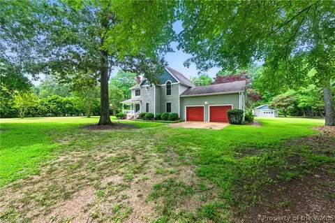 1496 Victory Hill Rd, Hayes, VA 23072