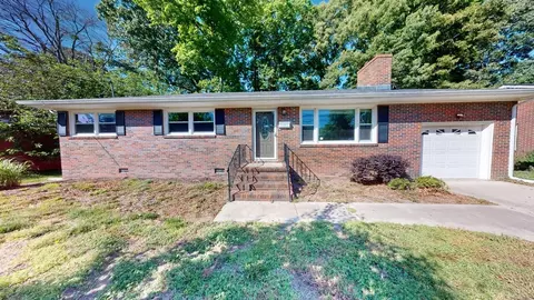 108 Parker Ave, Newport News, VA 23606