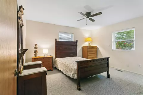 Bedroom - 1709 Beach Rd, Hampton, VA 23664 photo 2 of 5