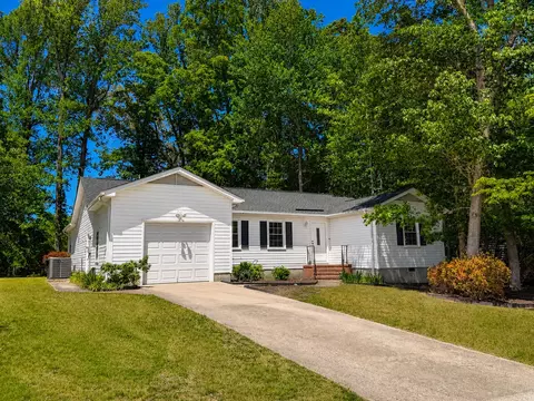 118 Indiana Ln, Williamsburg, VA 23188