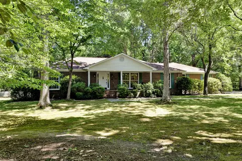 8374 York River Park Rd, Williamsburg, VA 23188