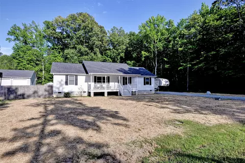 6139 Lamberth Ln, Gloucester, VA 23061