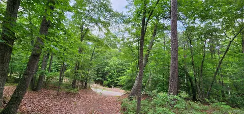 29 Arminta Ln # A, Lanexa, VA 23089