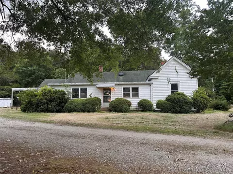 3380 Runnymeade Rd, Elberon, VA 23846