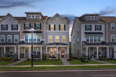 1510 Stanford Ln, Newport News, VA 23608