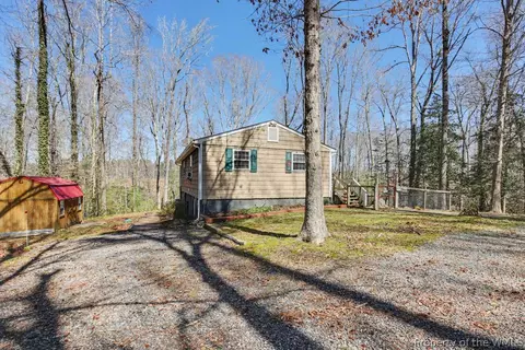 Exterior - 9937 Bacons Ln, Gloucester, VA 23061 photo 11 of 12