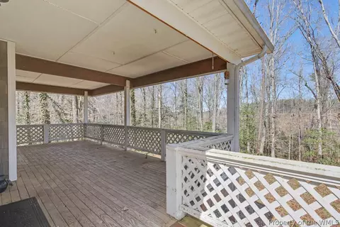 Exterior - 9937 Bacons Ln, Gloucester, VA 23061 photo 10 of 12