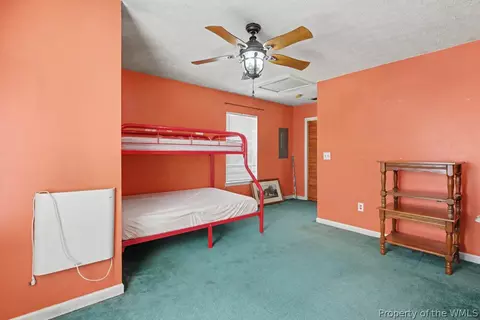 Bedroom - 9937 Bacons Ln, Gloucester, VA 23061 photo 5 of 6