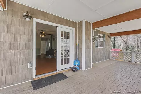 Exterior - 9937 Bacons Ln, Gloucester, VA 23061 photo 3 of 12