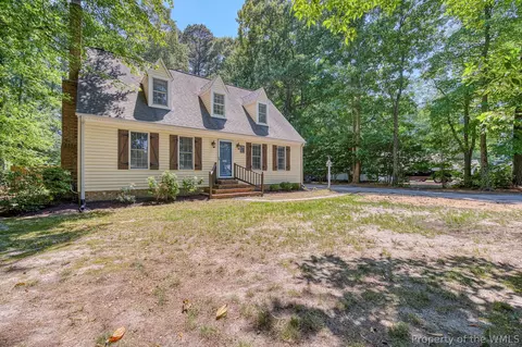 32 Little Florida Rd, Poquoson, VA 23662