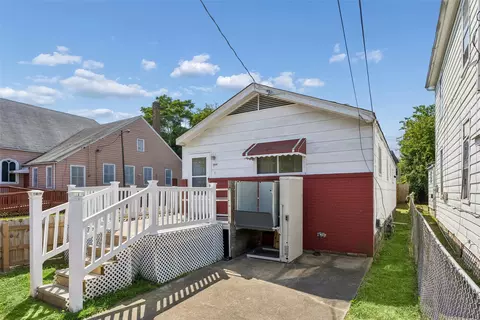 1144 24th St, Newport News, VA 23607