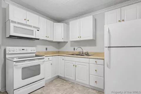 Kitchen - 105 2nd St, Yorktown, VA 23692 photo 1 of 1