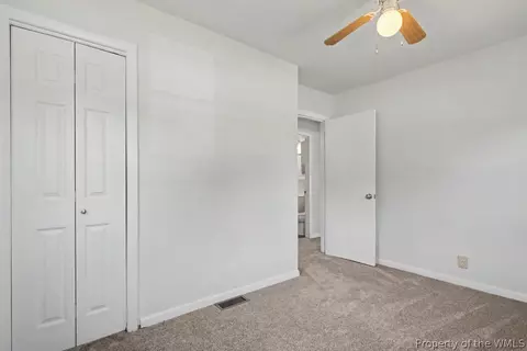 Bedroom - 105 2nd St, Yorktown, VA 23692 photo 4 of 5