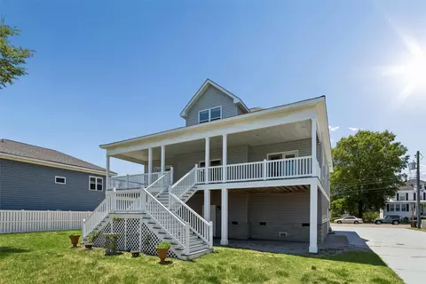 Exterior - 544 River St, Hampton, VA 23669 photo 7 of 8
