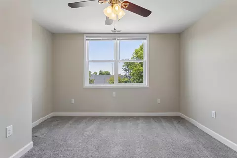 Bedroom - 544 River St, Hampton, VA 23669 photo 5 of 8
