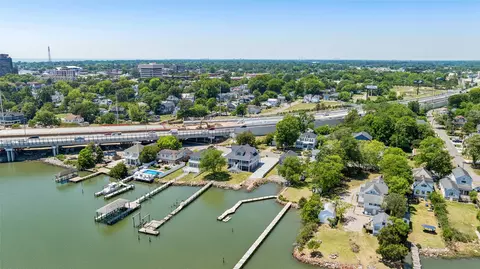 View/Area - 544 River St, Hampton, VA 23669 photo 4 of 7