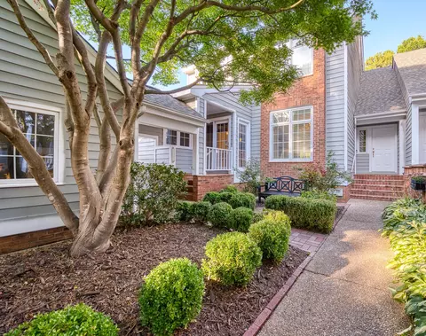 148 The Grn, Williamsburg, VA 23185
