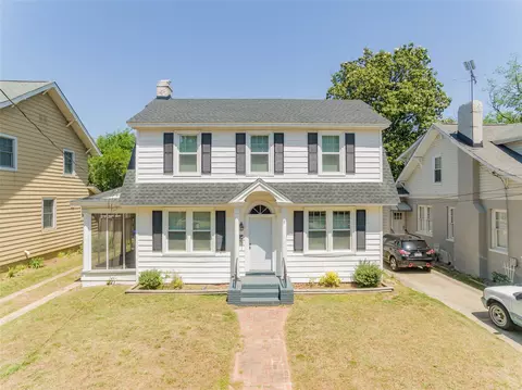 323 64th St, Newport News, VA 23607