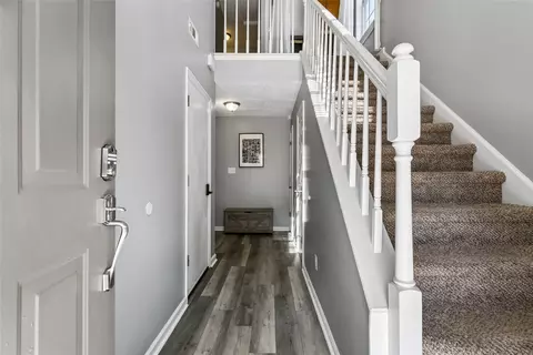Entry Way - 4 Treebark Pl, Hampton, VA 23666 photo 2 of 4