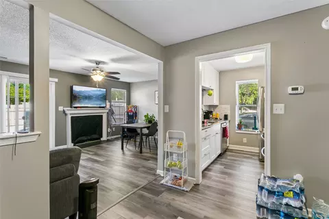 Entry Way - 4 Treebark Pl, Hampton, VA 23666 photo 4 of 4