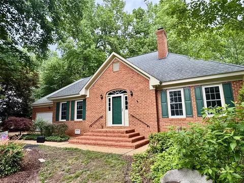 104 Great Gln, Williamsburg, VA 23188