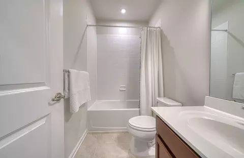 Bath - 4308 Sconce, Williamsburg, VA 23188 photo 4 of 4