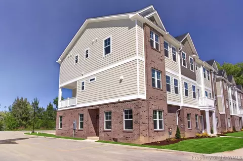 619 Commonwealth Blvd, Yorktown, VA 23693
