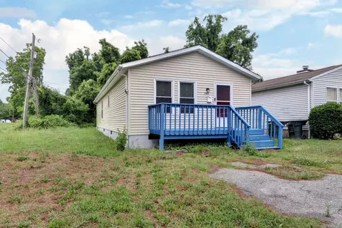 1942 Box St, Hampton, VA 23661