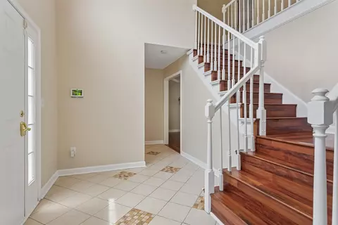 Entry Way - 27 Wills Way, Hampton, VA 23666 photo 2 of 5