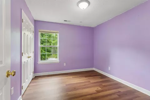 Bedroom - 27 Wills Way, Hampton, VA 23666 photo 2 of 7