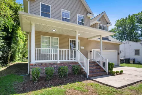 Exterior - 302 Lasalle Ave, Hampton, VA 23661 photo 8 of 10