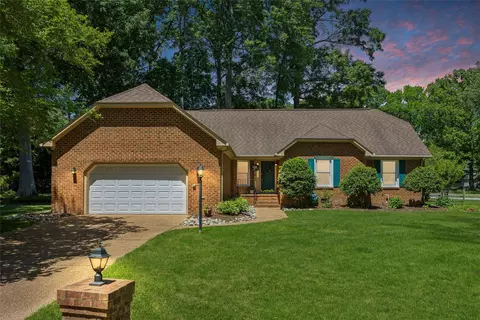 100 Quantico Loop, Yorktown, VA 23693