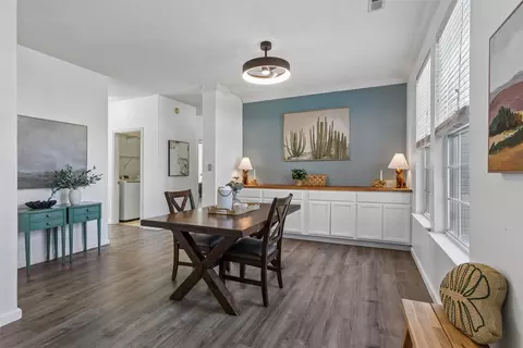 Dining - 40 Sherry Dell Dr, Hampton, VA 23666 photo 1 of 2