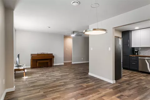 Living - 4713 Threechopt Rd, Hampton, VA 23666 photo 5 of 8
