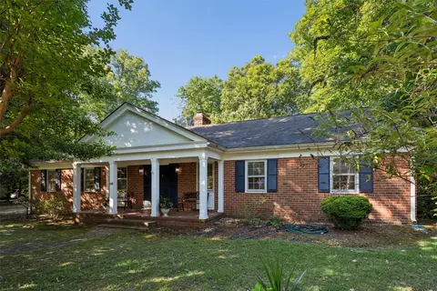 118 Spring Rd, Williamsburg, VA 23185