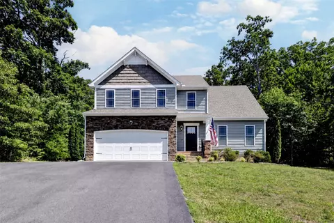 11505 Oakfork Dr, New Kent, VA 23124