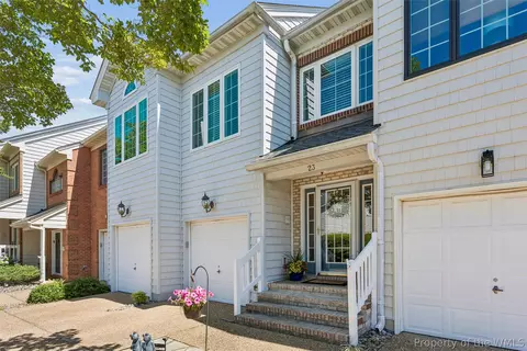 23 Mizzen Cir, Hampton, VA 23664 photo 5