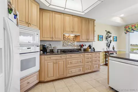 23 Mizzen Cir, Hampton, VA 23664 photo 17