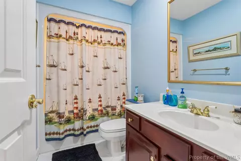 23 Mizzen Cir, Hampton, VA 23664 photo 9