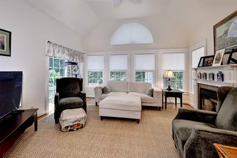 Living - 104 Addingtons, Williamsburg, VA 23188 photo 4 of 4