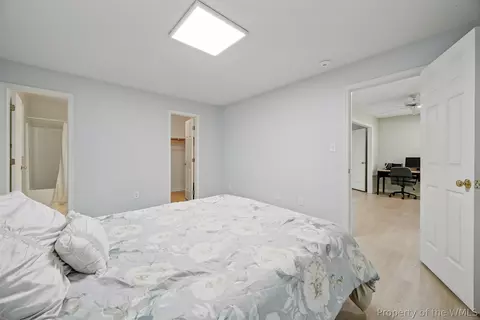 Bedroom - 237 Woodmere Dr #C, Williamsburg, VA 23185 photo 3 of 5