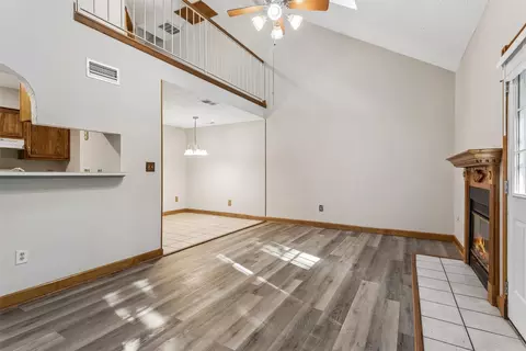 Living - 53 Treasure Ky, Hampton, VA 23666 photo 6 of 7
