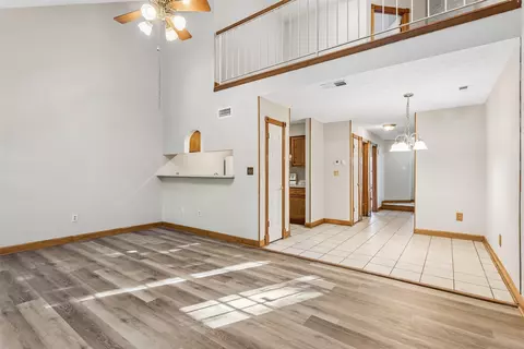 Living - 53 Treasure Ky, Hampton, VA 23666 photo 3 of 7
