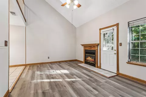 Living - 53 Treasure Ky, Hampton, VA 23666 photo 5 of 7