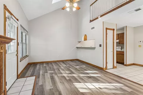 Living - 53 Treasure Ky, Hampton, VA 23666 photo 4 of 7