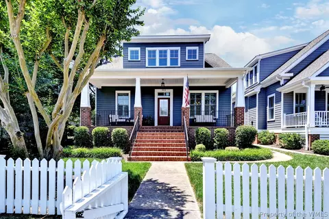302 Page St, Williamsburg, VA 23185