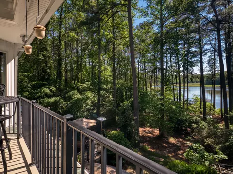 Exterior - 11688 River Crest Dr, Gloucester, VA 23061 photo 3 of 23